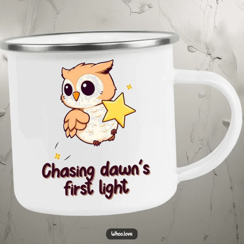 Funny camping mug featuring a playful owl chasing a sparkling star, perfect for enjoying drinks during nighttime adventures with a touch of magic.